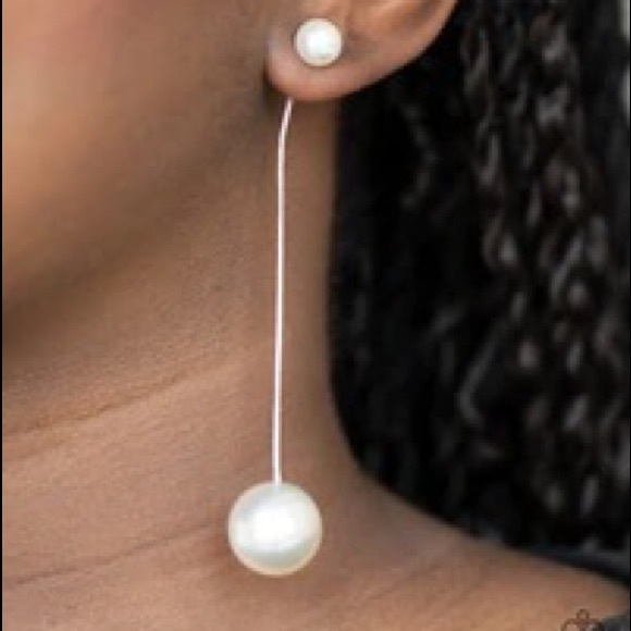 paparazzi Jewelry - Paparazzi Accessories - Extended Elegance - White Earrings